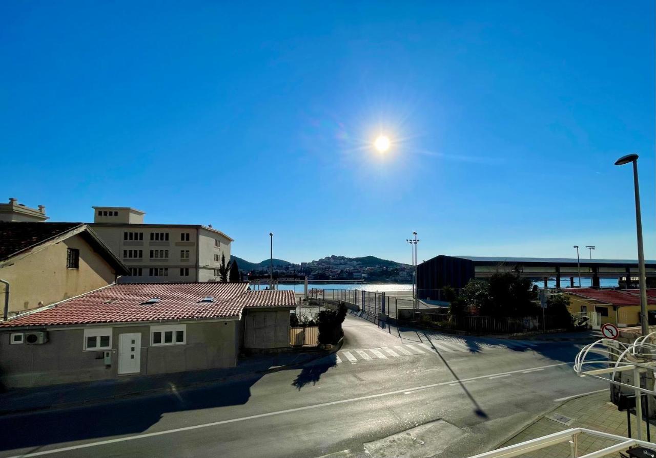51 Street Apartment Dubrovnik Eksteriør billede
